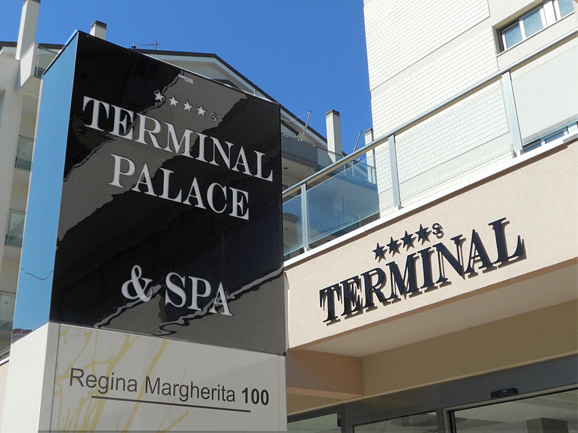 Terminal Palace & Spa Rimini Eksteriør billede