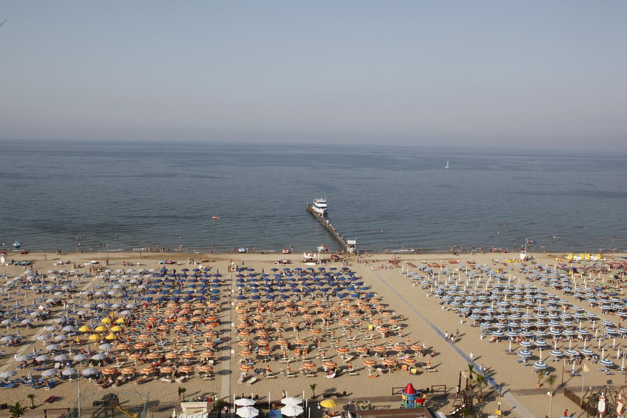 Terminal Palace & Spa Rimini Eksteriør billede